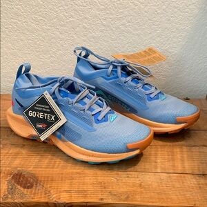 Blue and Orange Gore-Tex Athletic Shoes